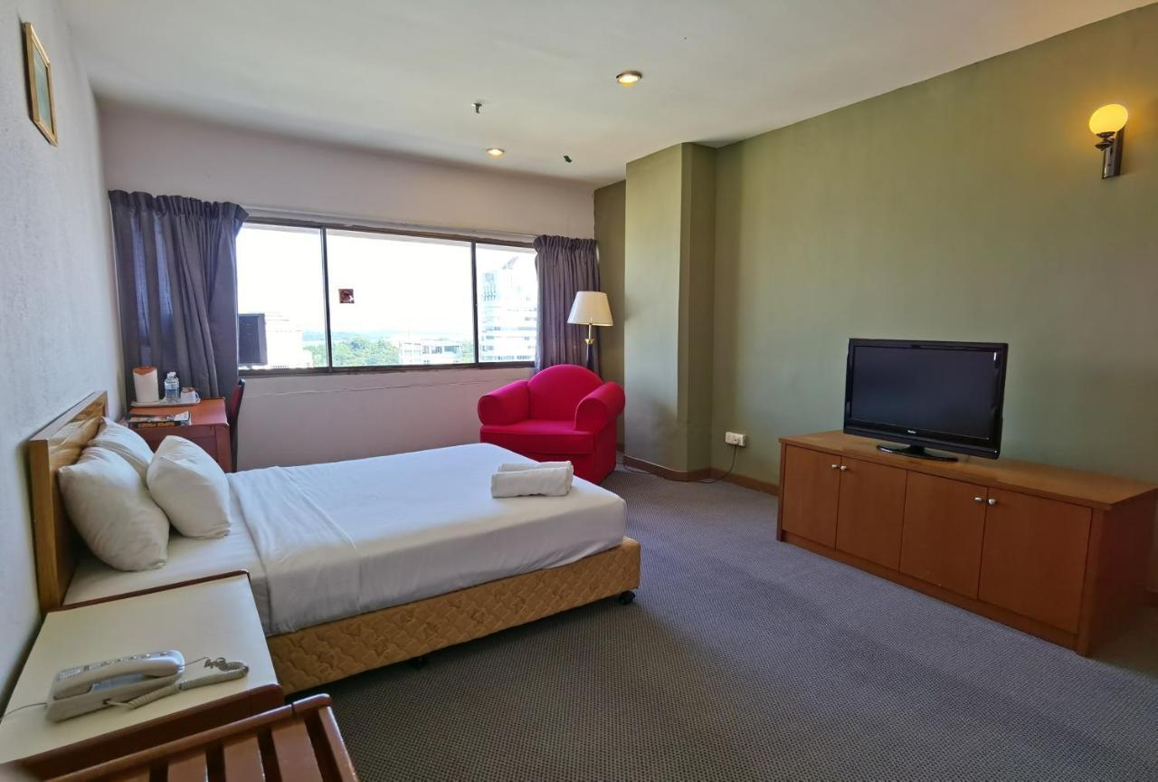 Folkmeldrum Hotel Johor Bahru Kültér fotó