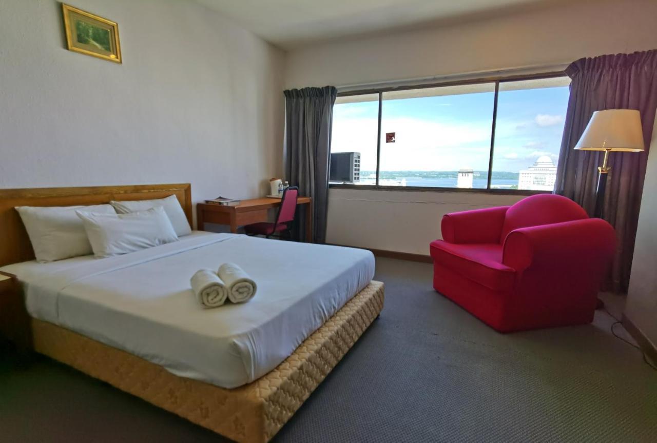 Folkmeldrum Hotel Johor Bahru Kültér fotó