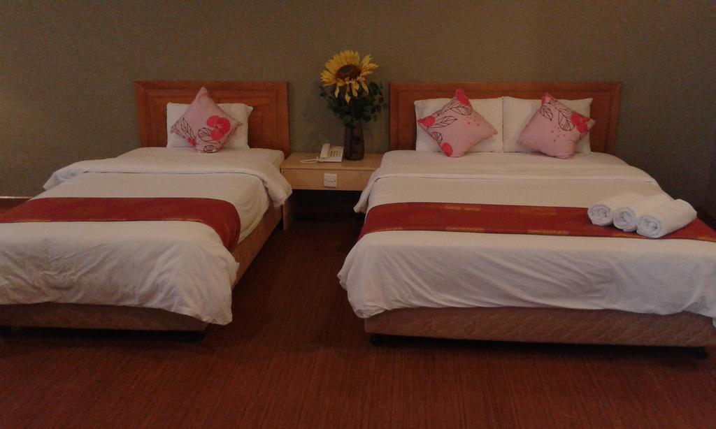 Folkmeldrum Hotel Johor Bahru Kültér fotó