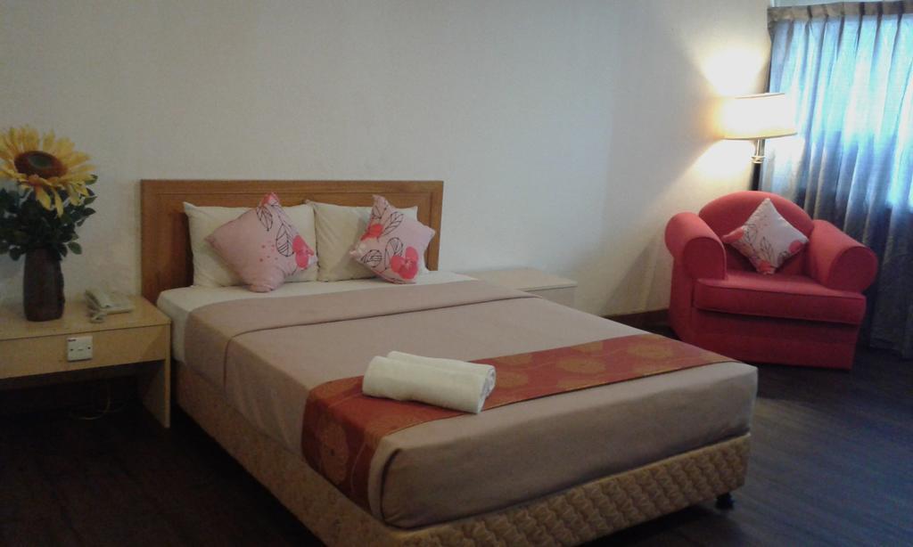 Folkmeldrum Hotel Johor Bahru Kültér fotó